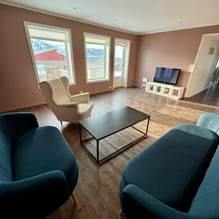 Lofoten Arctic Apartments Ramberg Exterior photo